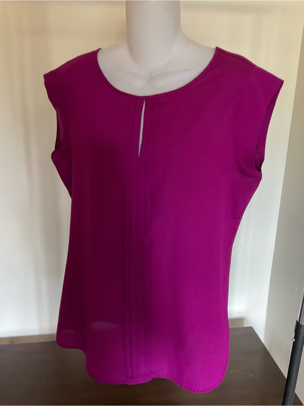 The Limited Fuchsia Sleeveless Keyhole Blouse